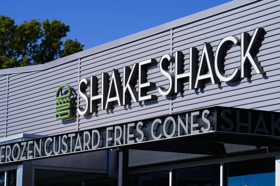 FILE - Shake Shack restaurant is seen in Plymouth Meeting, Pa., Wednesday, Sept. 29, 2021. Shake Shack named current CEO of Papa John's pizza chain, Rob Lynch the new CEO on Thursday, March 21, 2024, the first outsider to lead the company in its 20-year history. (AP Photo/Matt Rourke, File)