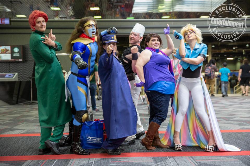 JoJo's Bizarre Adventure cosplayers