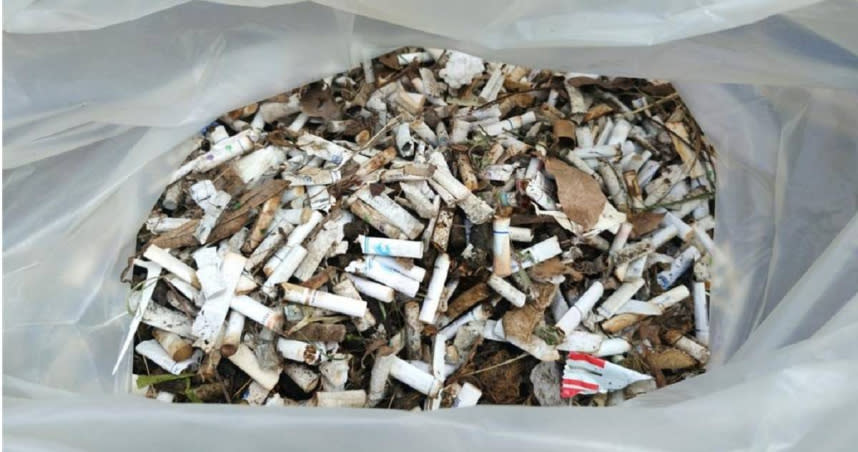 台南市北區4里發動志工撿菸行動，2小時就撿拾4600多支菸蒂，總重超過10公斤。（圖／北區區公所提供）