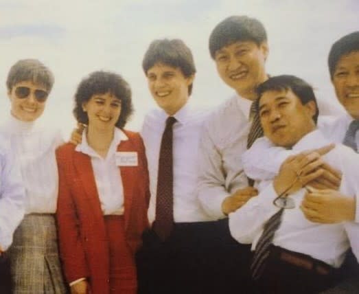 習近平（右三）1985年訪美照片。翻攝Instagram@citizensdailycn