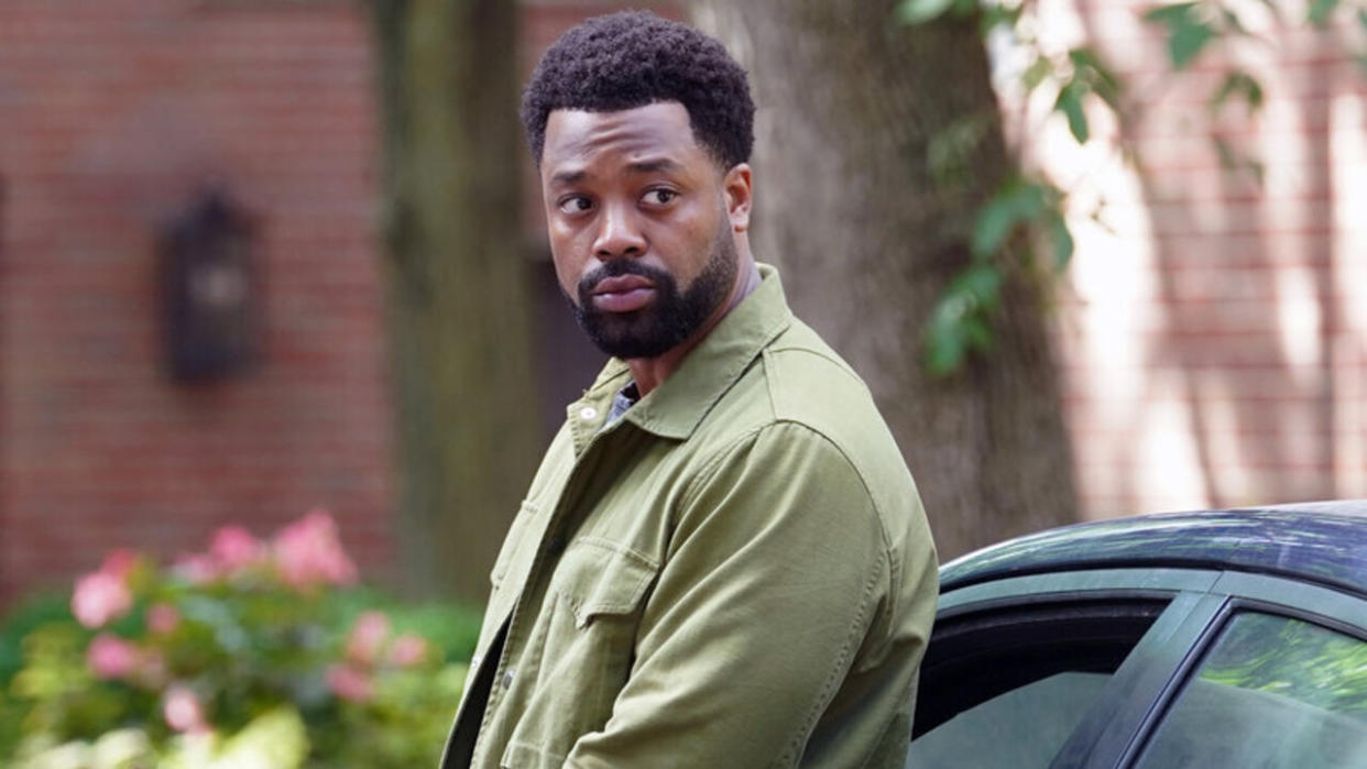  Chicago P.D.'s LaRoyce Hawkins as Kevin Atwater in "Sympathetic Reflex" episode of Season 10 