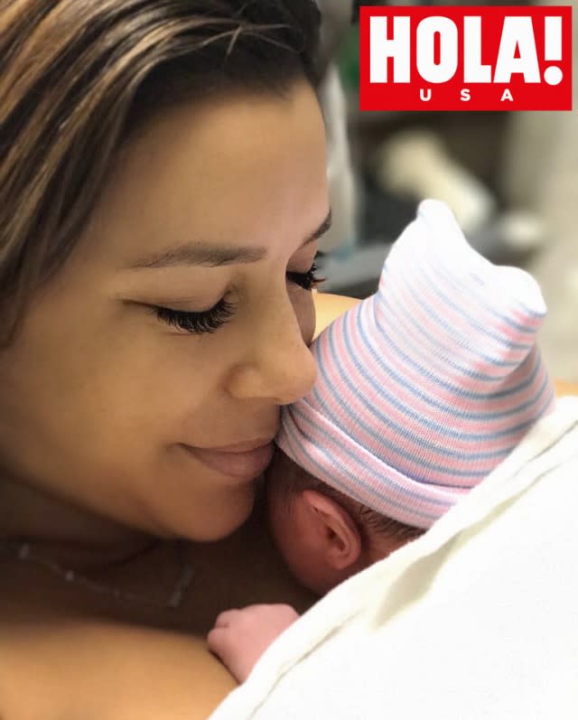 Eva Longoria baby Hola Magazine