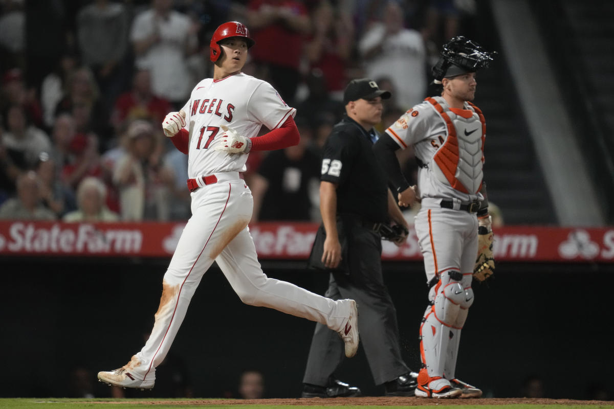 Mike Trout reunited with Randal Grichuk, C.J. Cron