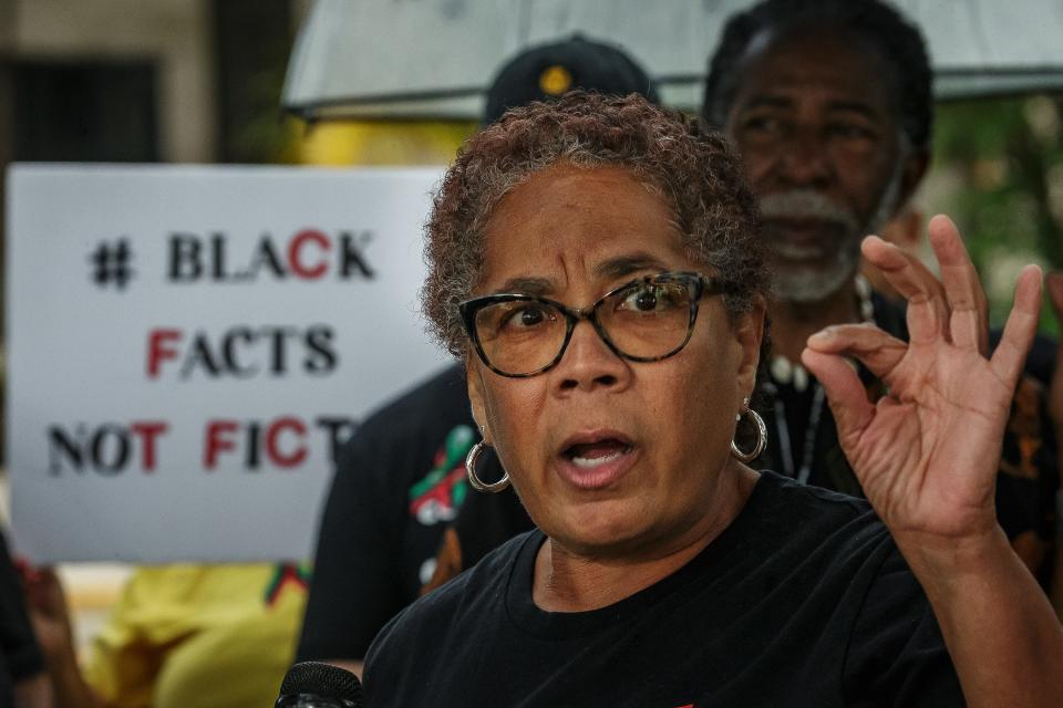 Former school board member Debra Robinson speaks during a a press conference outside of the Fulton-Holland Educational Services Center on Wednesday. She is chair of the Coalition for Black Student Achievement.