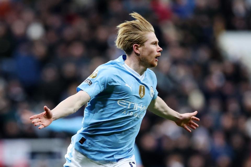 Impacto: Kevin De Bruyne cambió el juego desde el banquillo del Manchester City en Newcastle (Getty Images)