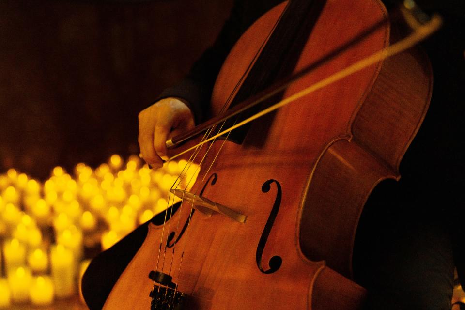 A Columbus-based string quartet will show its diverse musical talents during a series of Candlelight Concerts scheduled for Oct. 6, Oct. 26, and Nov. 9, at the Ohio Statehouse.