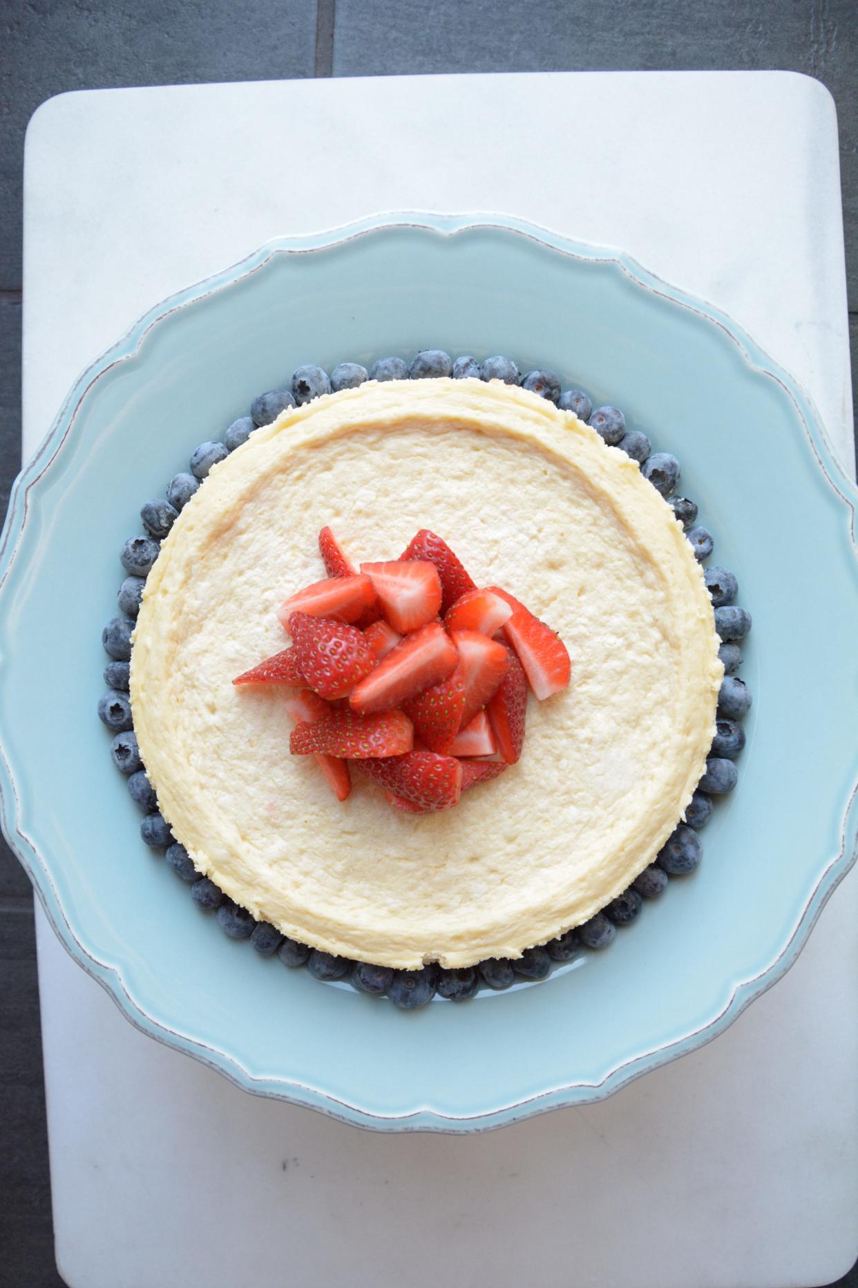 Making cheesecake in a slow cooker keeps it from getting too dry.
