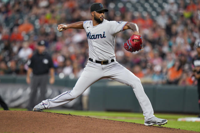 Adam Frazier's two homers carry Orioles past Marlins