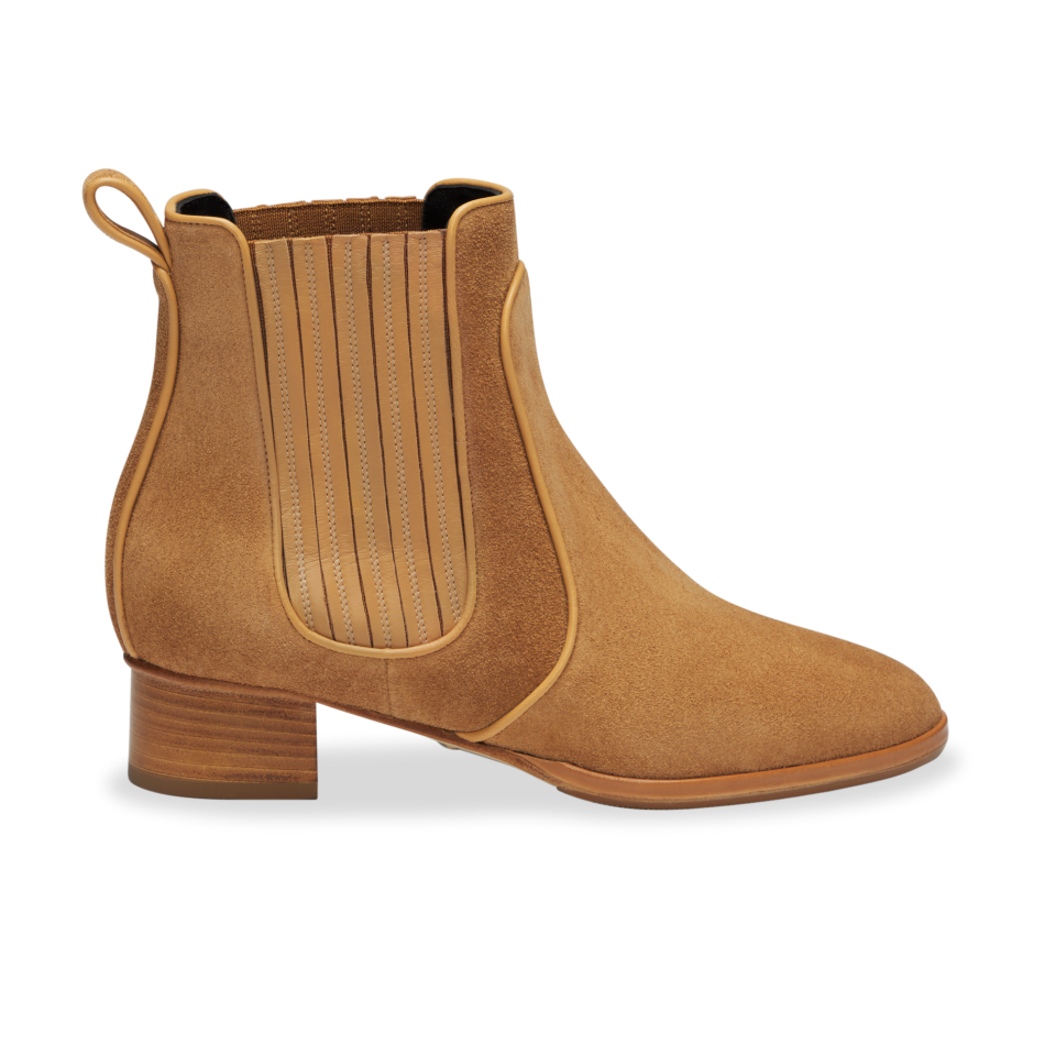 5) Perfect Chelsea Boot 30