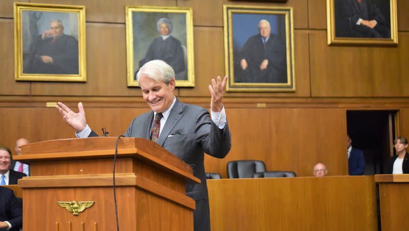 Retired judge Thomas Griffith delivers remarks at his portrait unveiling in Washington, D.C.