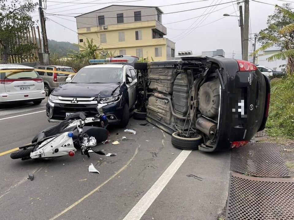 才剛交保男子當街跳舞還撞警車，警開8槍順利逮人。（圖：警方提供）