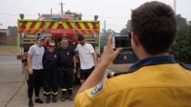 Australia cricketers Tim Paine and Nathan Lyon visit areas affected by bushfires