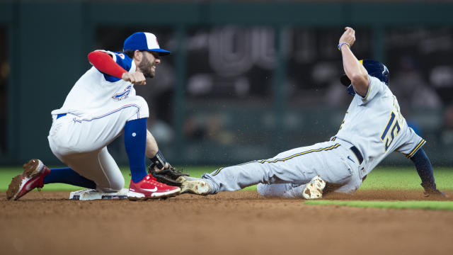 Acuña goes deep again, leads Fried, Braves over Brewers