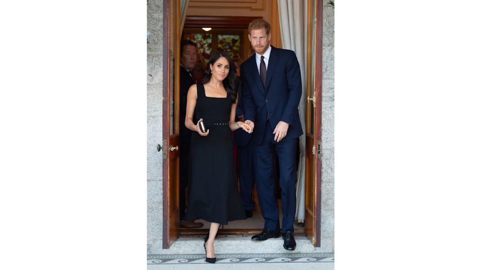  Prince Harry, Duke of Sussex and Meghan in black dress