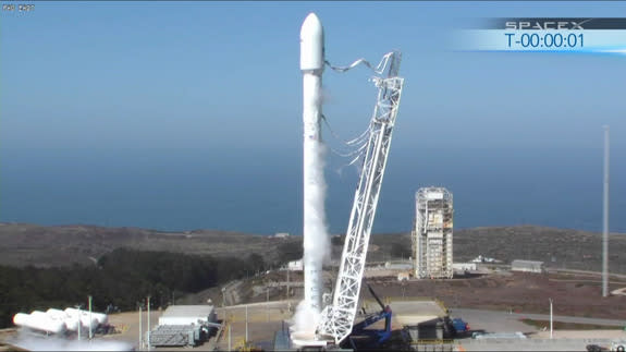 SpaceX's new upgraded Falcon 9 rocket undergoes an static fire engine test on Sept. 19, 2013 ahead of a Sept. 29 launch testfrom Vandenberg Air Force Base in California.