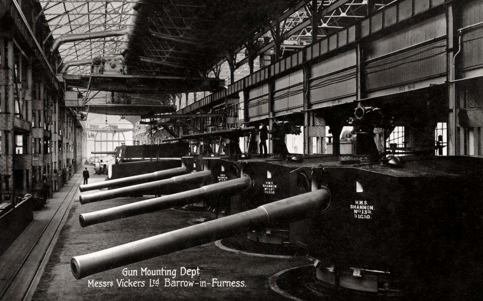 The gun mounting department of the Vickers Armaments Factory in Barrow-in-Furness, Cumbria, circa 1912 - Bob Thomas/Popperfoto via Getty Images