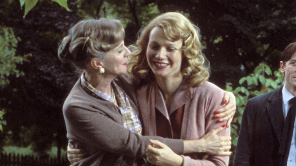 Blythe Danner And Gwyneth Paltrow in Sylvia