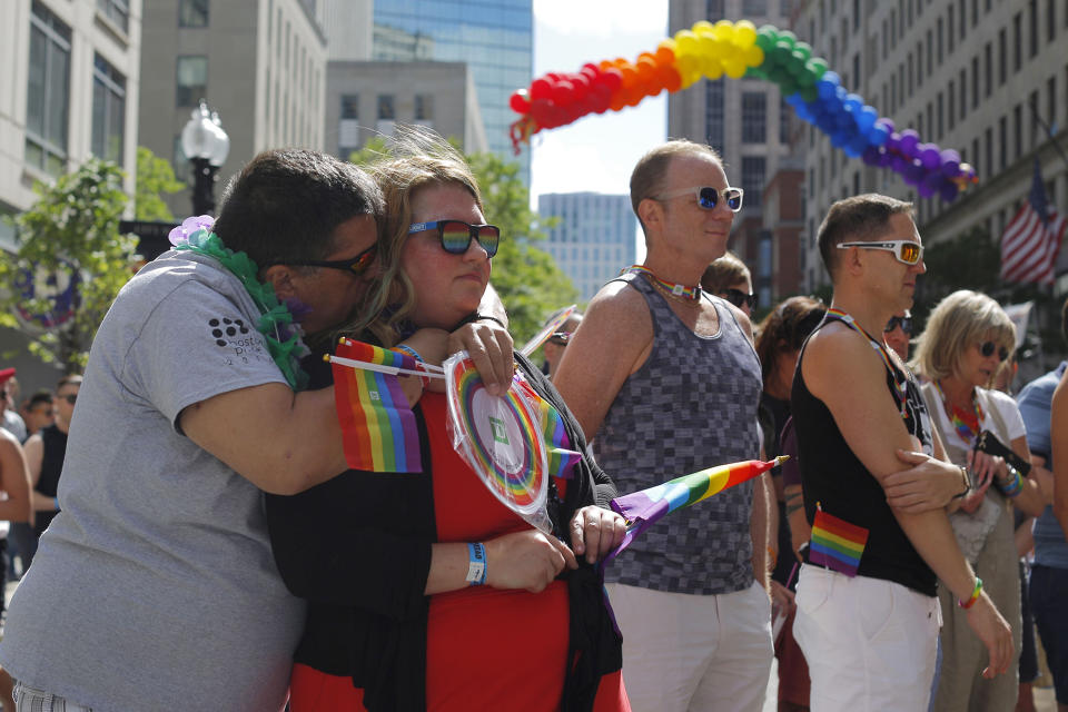 <p>Party attendees join in a moment of silence for the victims of the mass shooting at Orlando’s Pulse nightclub during a Pride Month block party in Boston, Massachusetts, U.S. June 12, 2016. (REUTERS/Brian Snyder) </p>