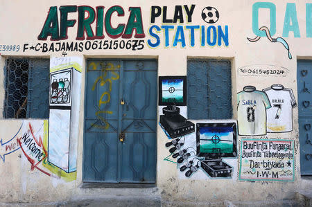 A mural is seen on a wall of a shop in Hodan district of Mogadishu, Somalia, June 10, 2017. REUTERS/Feisal Omar