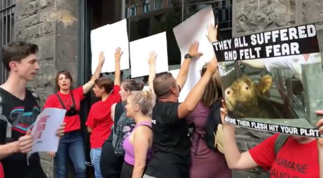 Vegan protesters stormed a Melbourne city steak restaurant Saturday night, disrupting diners who were enjoying a quiet meal. Source: Facebook/Melbourne Cow Save