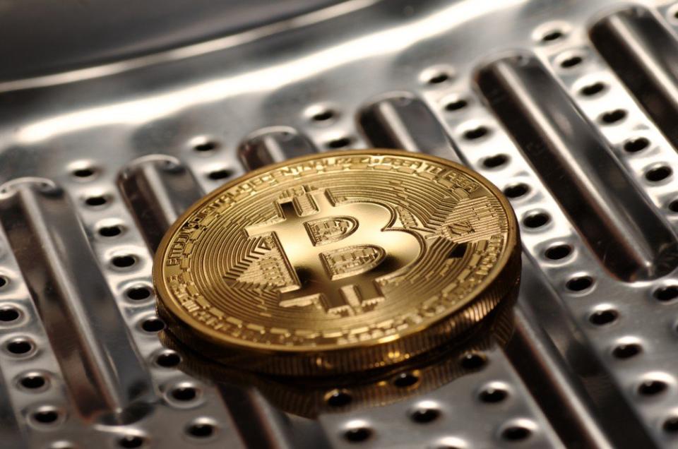 Bitcoin, bitcoin cash and litecoin were the three cryptocurrencies washed by mixing service BestMixer, authorities alleged. | Source: Shutterstock