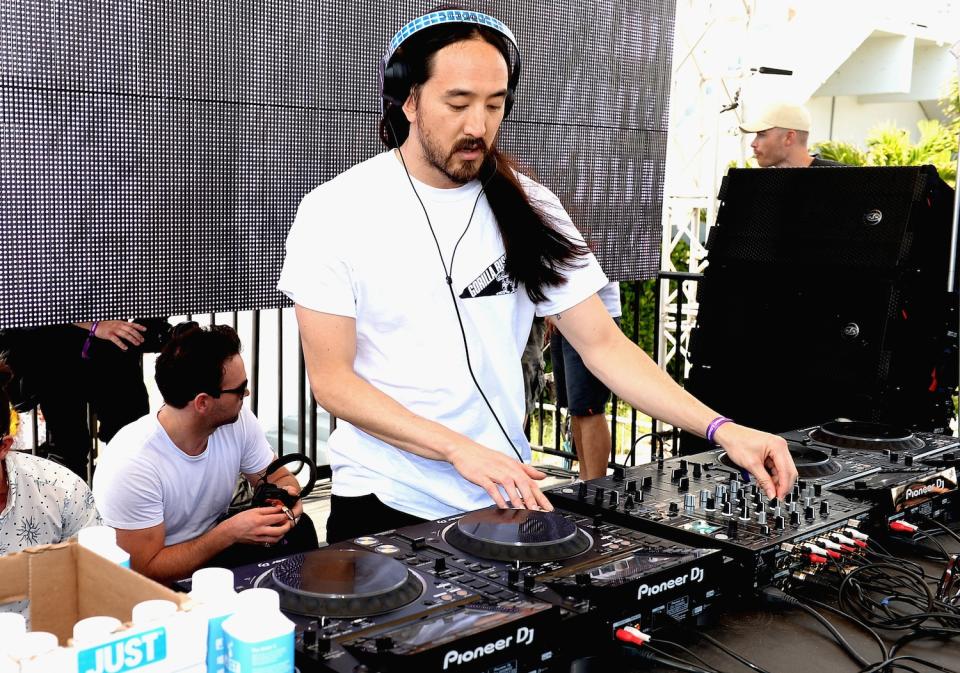 Steve Aoki