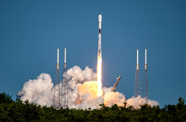 SpaceX rocket blasts satellite into orbit