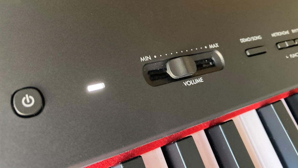 Yamaha P-225 digital piano review