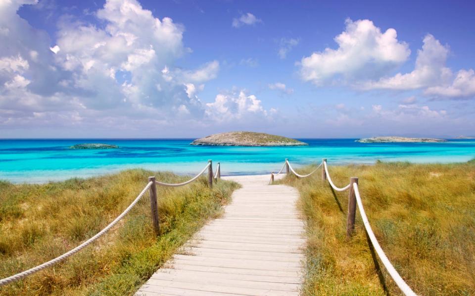 playa illetes - iStock