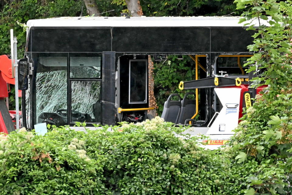 Une collision entre un bus et une voiture a fait deux morts dans les Yvelines vendredi 28 juillet.  - Credit:BERTRAND GUAY / AFP