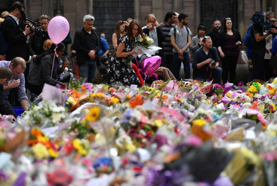 <p>Thousands of people across the country have paid tribute to the victims of the attack. </p>