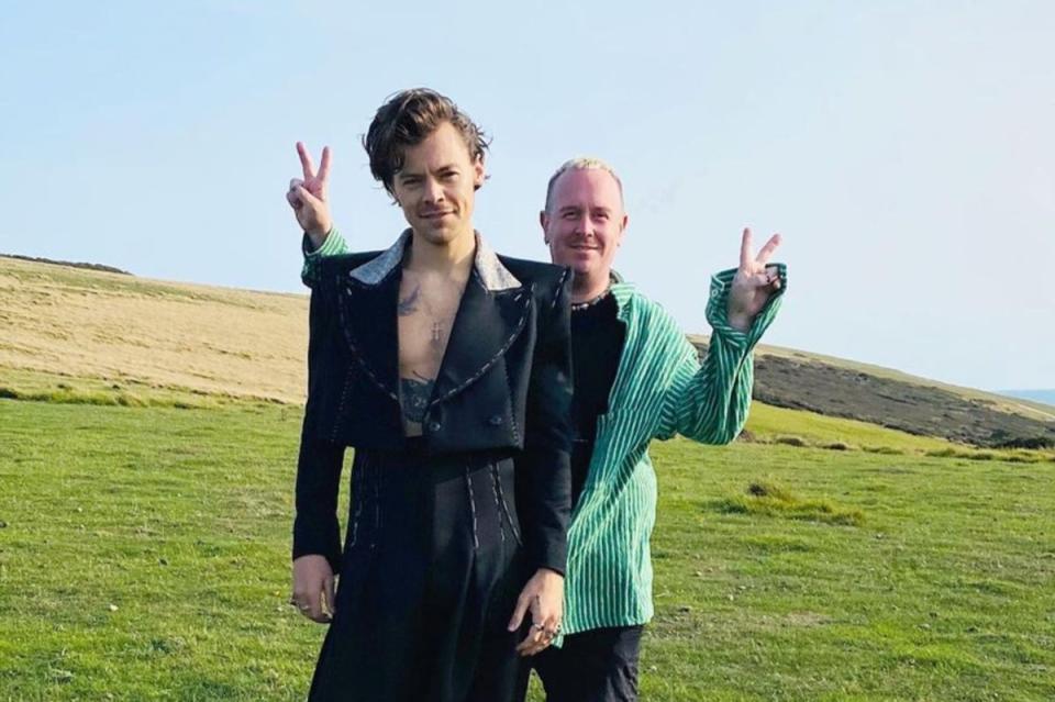 Stylist Harry Lambert with Harry Styles (@harry_lambert)