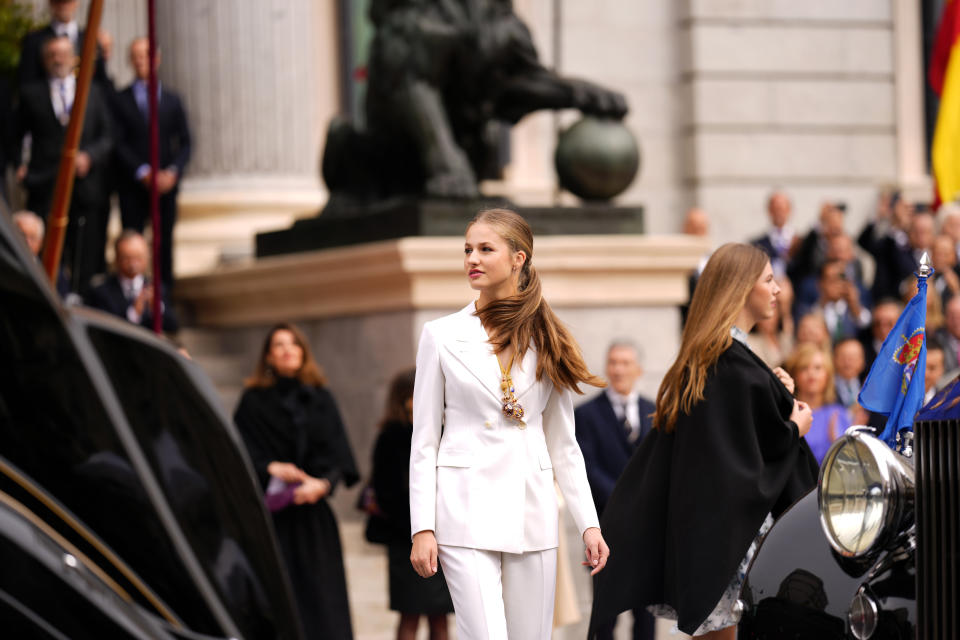 Princess Leonor leaves after swearing allegiance to the Constitution during a gala event that makes her eligible to be queen one day, in Madrid on Tuesday, Oct. 31 2023. The heir to the Spanish throne, Princess Leonor, has sworn allegiance to the Constitution on her 18th birthday. Tuesday's gala event paves the way to her becoming queen when the time comes. Leonor is the eldest daughter of King Felipe and Queen Letizia. (AP Photo/Manu Fernandez)