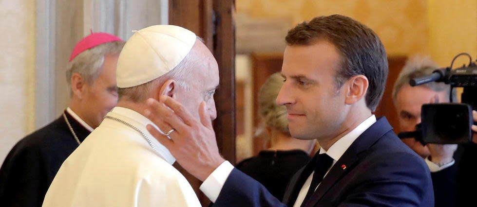 Emmanuel Macron sera reçu vendredi par le pape. 
