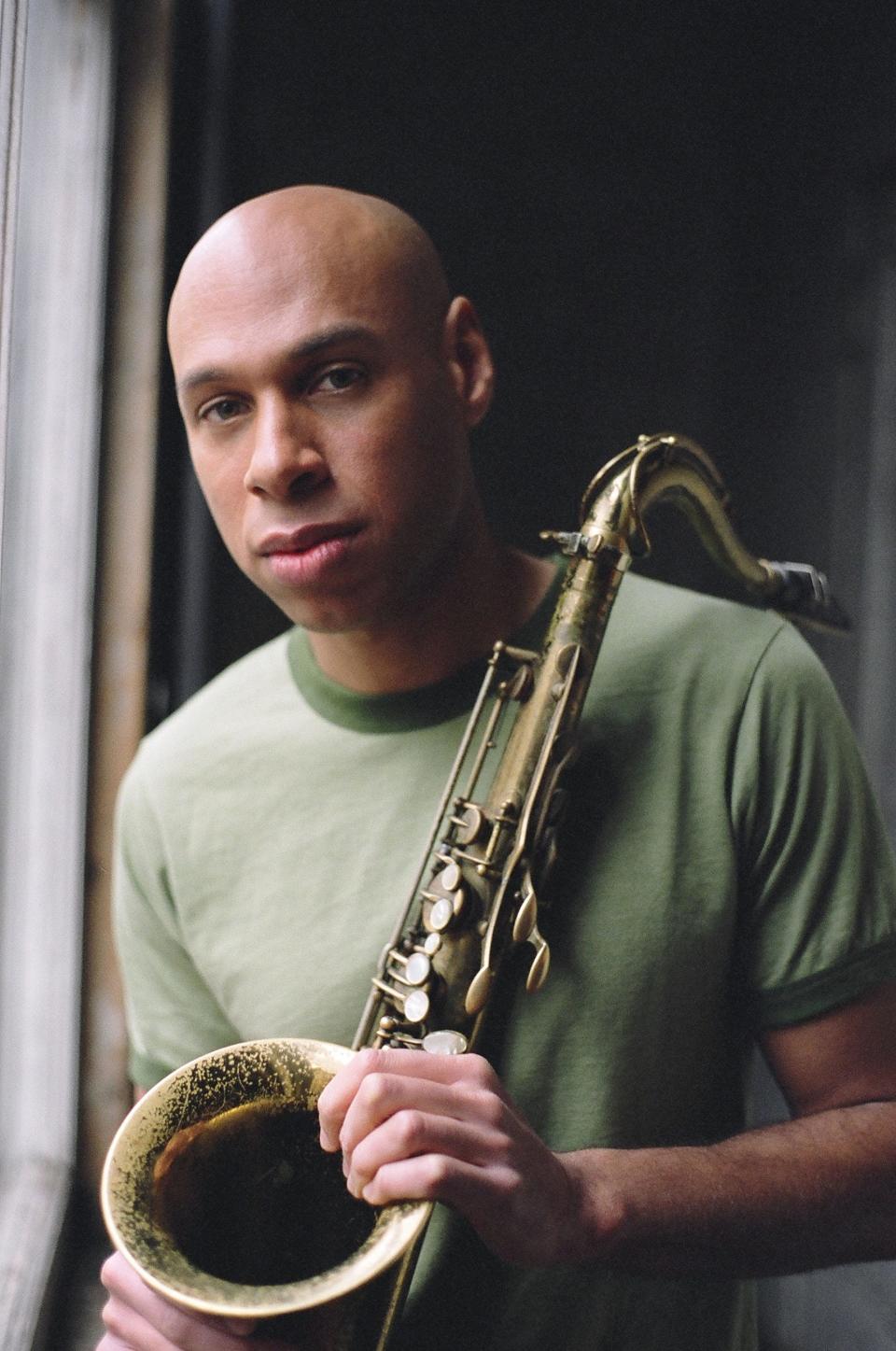 Saxophone player Joshua Redman