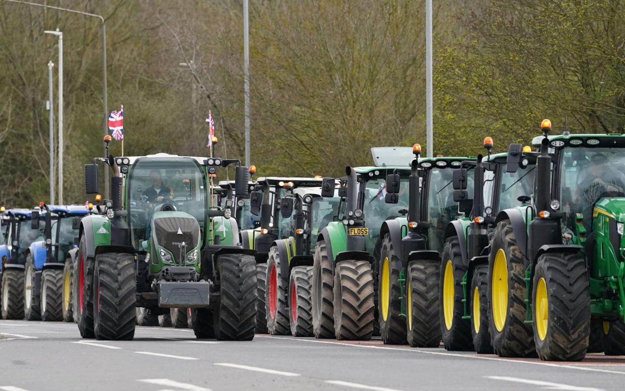 The farmers had hoped to bring the capital to a standstill, in the way that French farmers have done in Paris in recent weeks