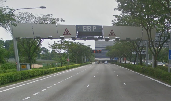 ERP gantry along the southbound KPE after the Defu Flyover. (PHOTO: Google Maps screengrab)