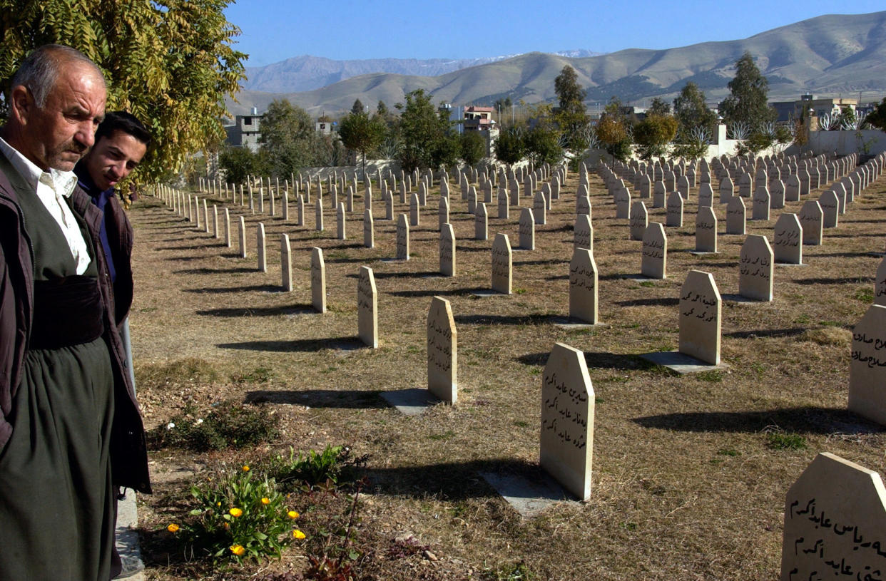 Friedhof der Opfer in Halabja (Bild: AP Photo/Yahya Ahmed)