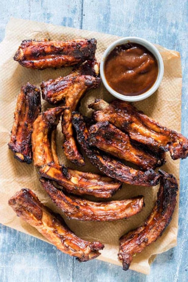 <p><a href="https://recipesfromapantry.com/air-fryer-ribs-recipe/" rel="nofollow noopener" target="_blank" data-ylk="slk:Recipes From A Pantry;elm:context_link;itc:0;sec:content-canvas" class="link ">Recipes From A Pantry</a></p>