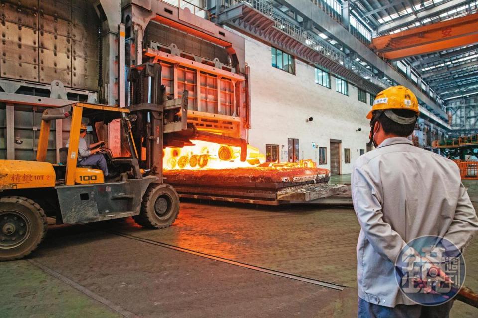 台鋼以鋼鐵業起家，去年集團營收已突破1,100億元。