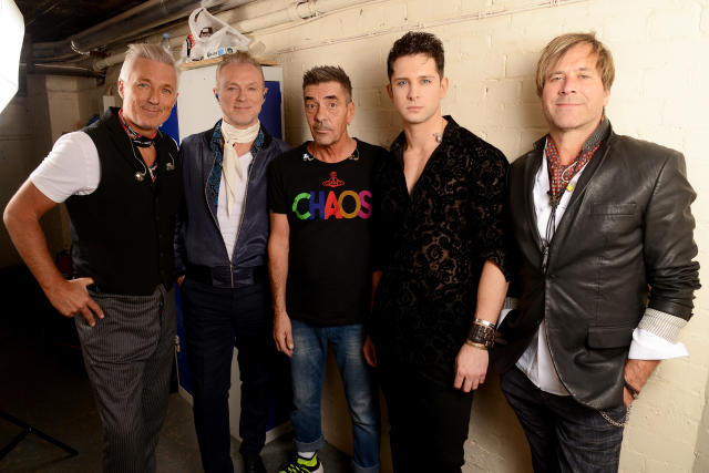 LONDON, ENGLAND - OCTOBER 29:  (L-R) Martin Kemp, Gary Kemp, John Keeble, Ross William Wild and Steve Norman of Spandau Ballet backstage at Eventim Apollo on October 29, 2018 in London, England.  (Photo by Dave J Hogan/Dave J Hogan/Getty Images)