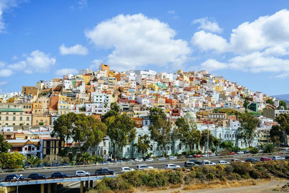 Go star-spotting in the Canary Islands region, which boasts incredibly clear skies, while in the day you can explore lava lakes and volcanic views. If you're visiting La Palma, stay at the £43-a-night traditional house <a href="https://www.i-escape.com/casa-los-geranios" rel="nofollow noopener" target="_blank" data-ylk="slk:Casa Los Geranois;elm:context_link;itc:0;sec:content-canvas" class="link "><strong>Casa Los Geranois</strong></a> or try B&B <a href="https://www.i-escape.com/olio-la-palma" rel="nofollow noopener" target="_blank" data-ylk="slk:Olio la Palma;elm:context_link;itc:0;sec:content-canvas" class="link "><strong>Olio la Palma</strong></a> for a still-reasonable £77 a night. There's also crimson colonial mansion <a href="https://www.i-escape.com/finca-las-longueras" rel="nofollow noopener" target="_blank" data-ylk="slk:Finca las Longueras;elm:context_link;itc:0;sec:content-canvas" class="link "><strong>Finca las Longueras</strong></a> – the oldest in the Canaries- in Gran Canaria, offering rooms for £94 a night. <em>[Photo: Getty]</em>