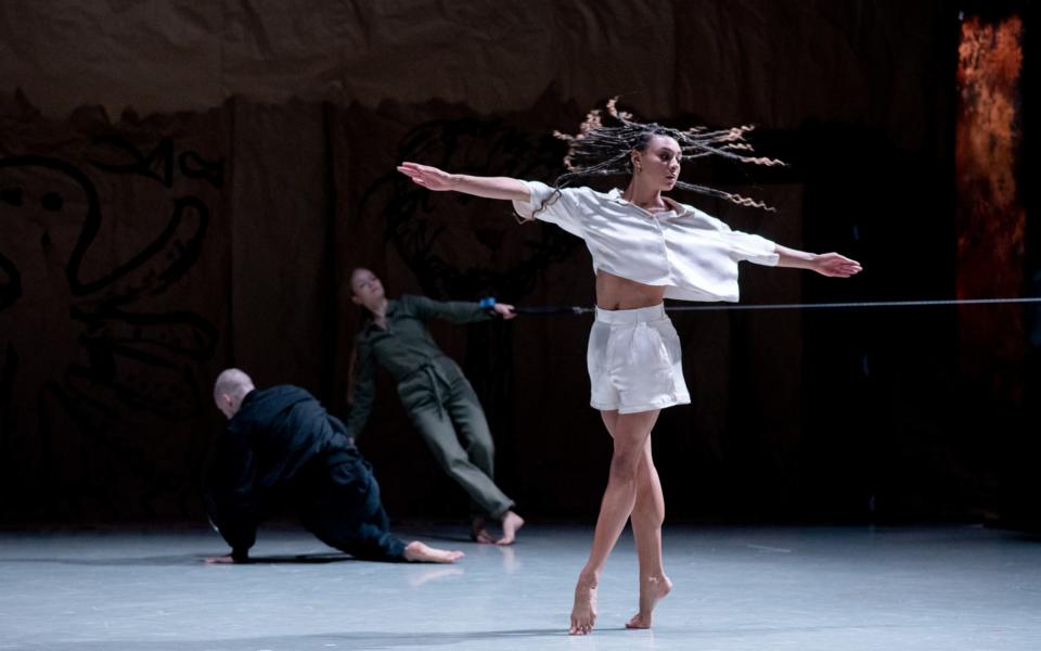 Rambert perform Draw from Within