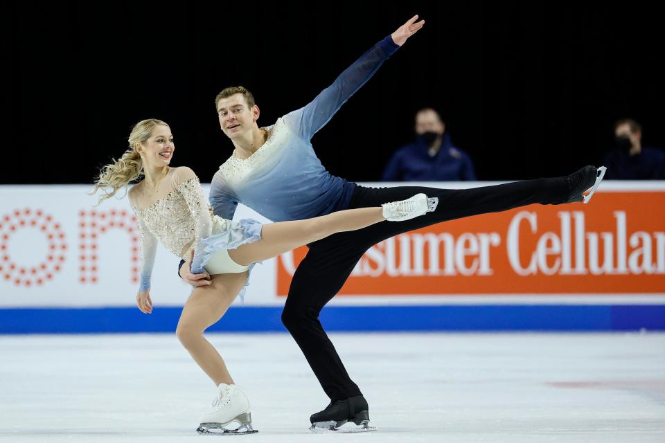 Alexa Knierim and Brandon Frazier compete in the pairs free skate program during the U.S. Figure Skating Championships at the Orleans Arena on January 16, 2021 in Las Vegas, Nevada.