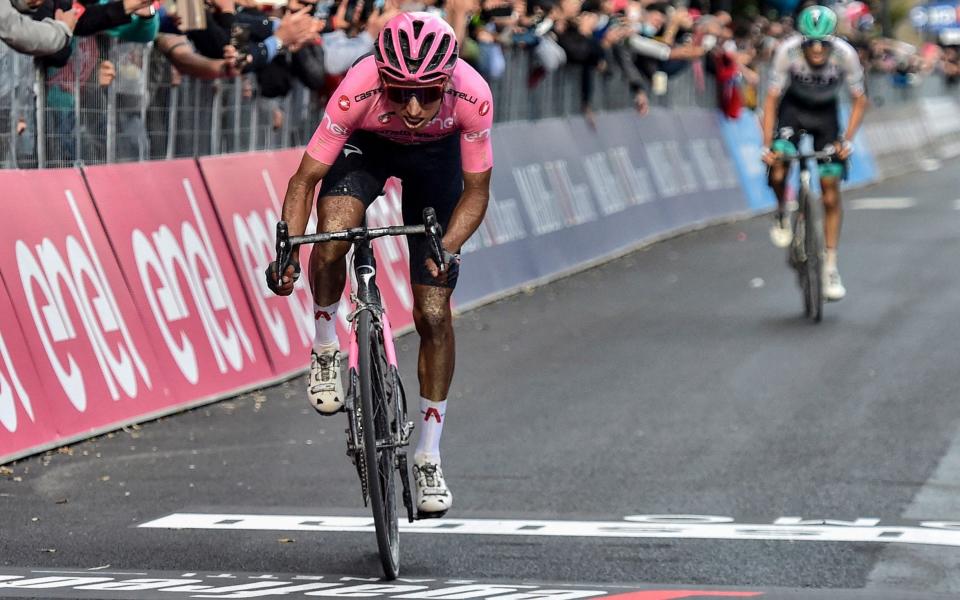 Egan Bernal - Giro d'Italia 2021: Egan Bernal extends lead after Remco Evenepoel loses time - GETTY IMAGES