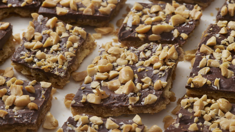 Saltine toffee with peanuts