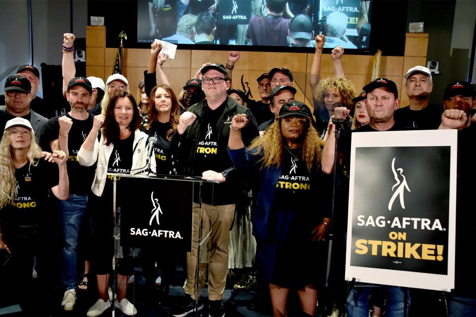 US actress Frances Fisher, SAG-AFTRA secretary-treasurer US actress Joely Fisher, SAG-AFTRA President US actress Fran Drescher, and National Executive Director and Chief Negotiator Duncan Crabtree-Ireland, joined by SAG-AFTRA members