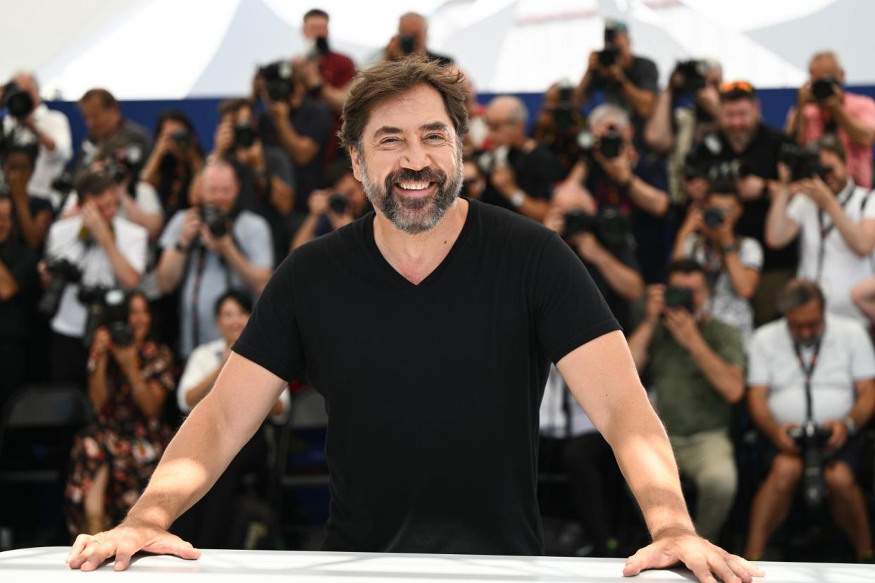 CANNES, FRANCE - MAY 27: Javier Bardem attends a photocall ahead of the rendez-vous with Javier Bardem event at the 75th annual Cannes film festival at Palais des Festivals on May 27, 2022 in Cannes, France. (Photo by Stephane Cardinale - Corbis/Corbis via Getty Images)