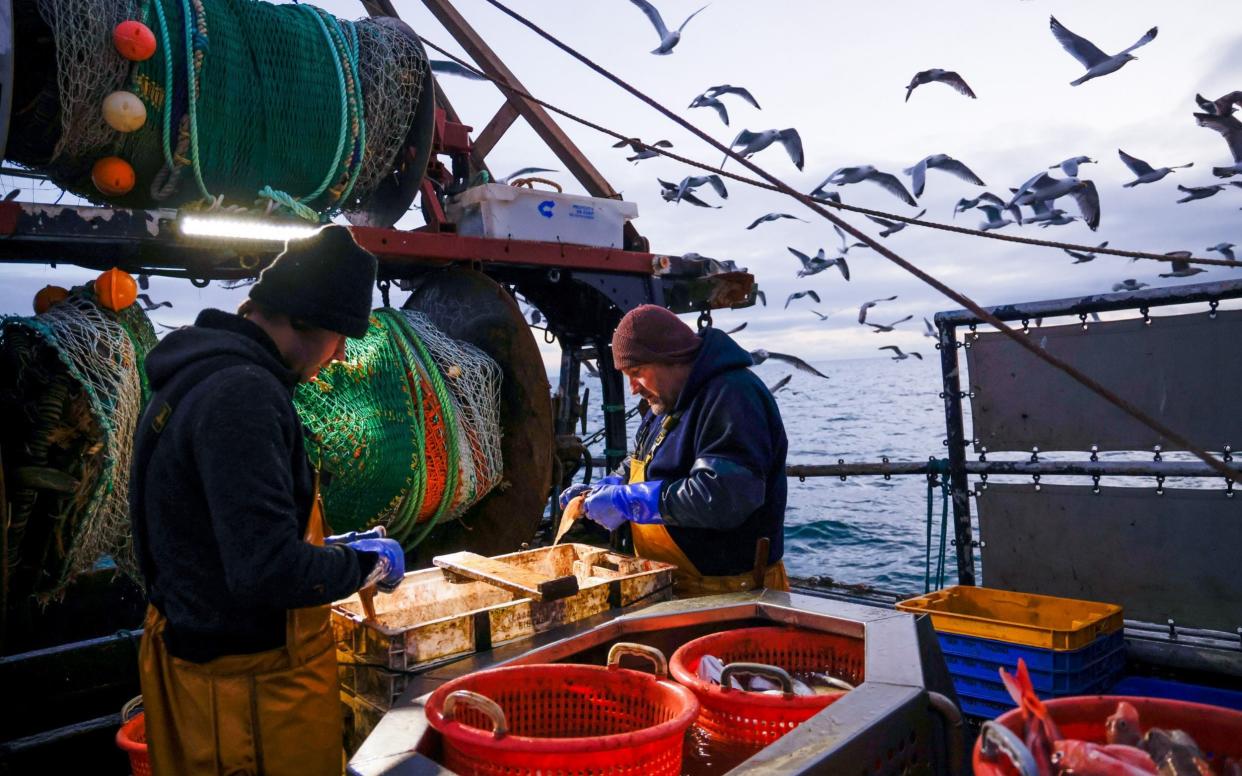 Fishermen  - Jason Alden /Bloomberg