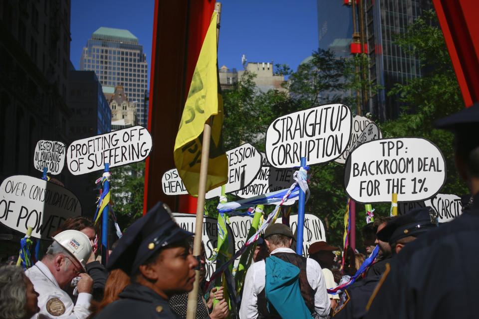 Occupy Wall Street activists mark 2nd anniversary